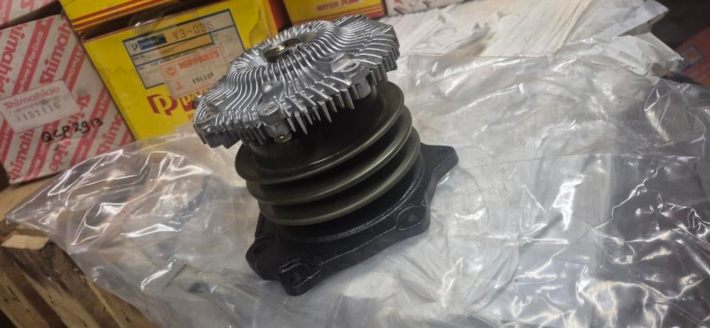 Nissan pick-up 2.5D 2.7D (D21) 2.5TD (D22) waterpomp QCP1531, Ophalen of Verzenden, Nieuw, Nissan