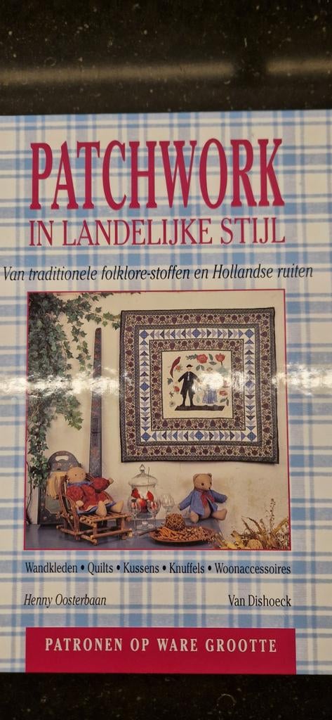 Patchwork in Landelijke Stijl boek, Ophalen of Verzenden, Zo goed als nieuw, Borduren en Naaien
