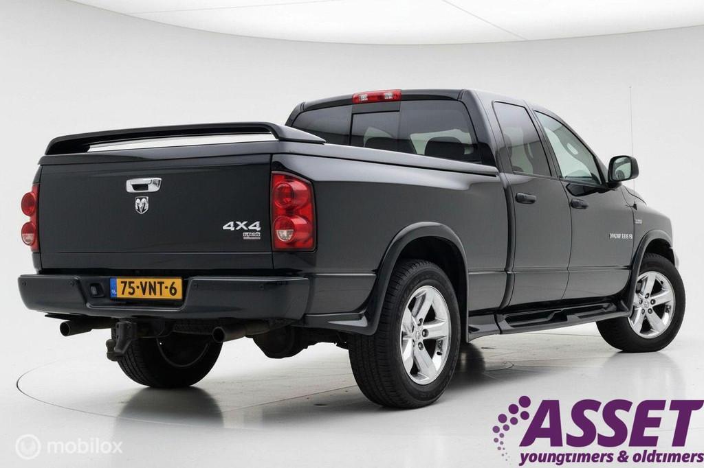 Dodge Ram 1500 Sport 4x4 5.7 Hemi V8 4x4 Quad Cab schuifdak, Auto's, Dodge, Automaat, 450 kg, Gebruikt, 5654 cc