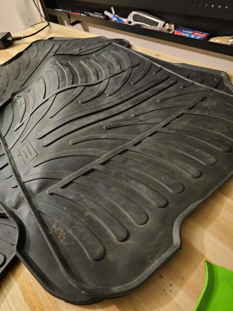 Rubberen mattenset Golf 4 2003 4 deurs, Ophalen of Verzenden