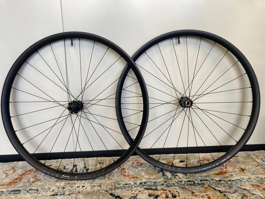 Carbon boost mtb mountainbike 29er wielen DT Swiss 350 Lefty, Fietsen en Brommers, Fietsonderdelen, Ophalen of Verzenden, Nieuw