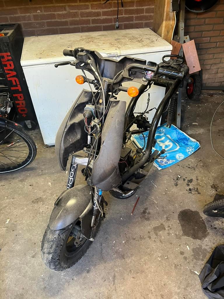 Ludix brom frame en blok, Ophalen, Zo goed als nieuw, Overige merken