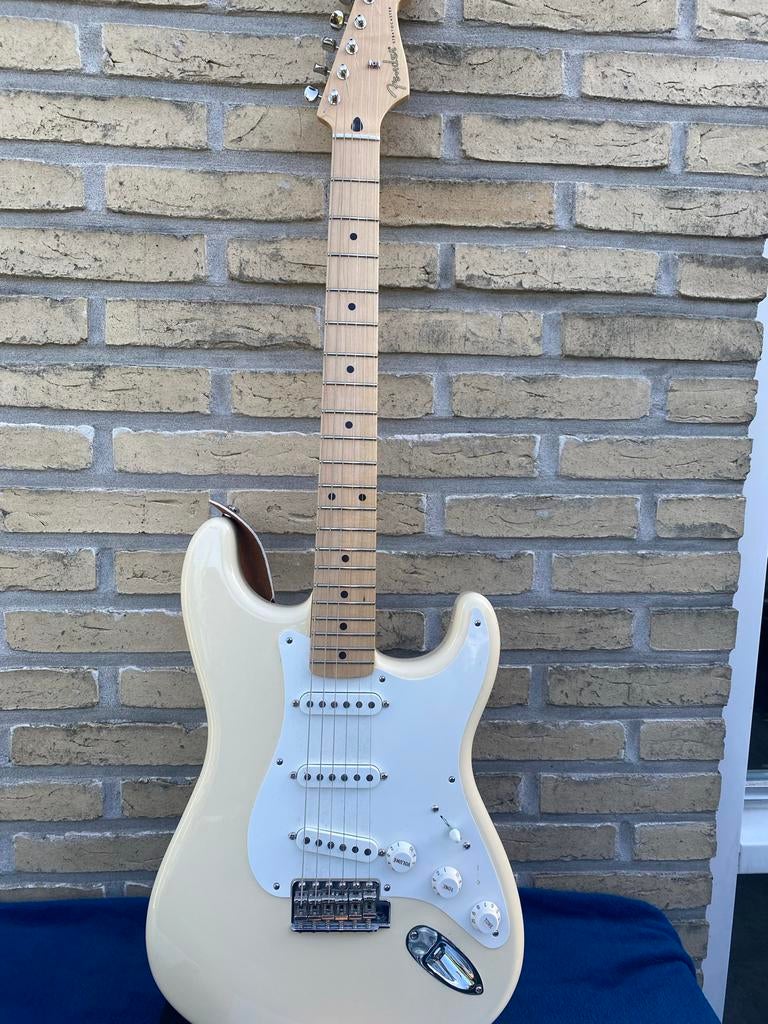 Fender Stratocaster - Klassieke Solid Body Elektrische Gitaa, Ophalen of Verzenden, Zo goed als nieuw, Solid body, Fender