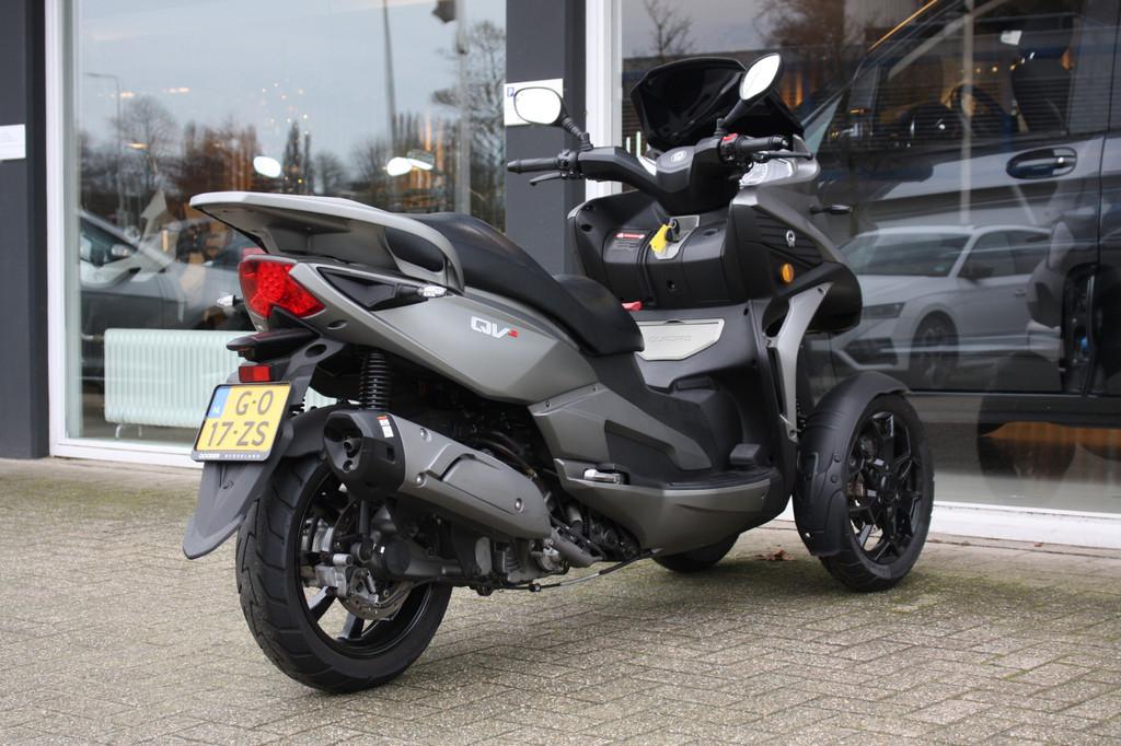 Quadro QV3 mat grijs | Rijden met autorijbewijs*! (bj 2020) - foto 2