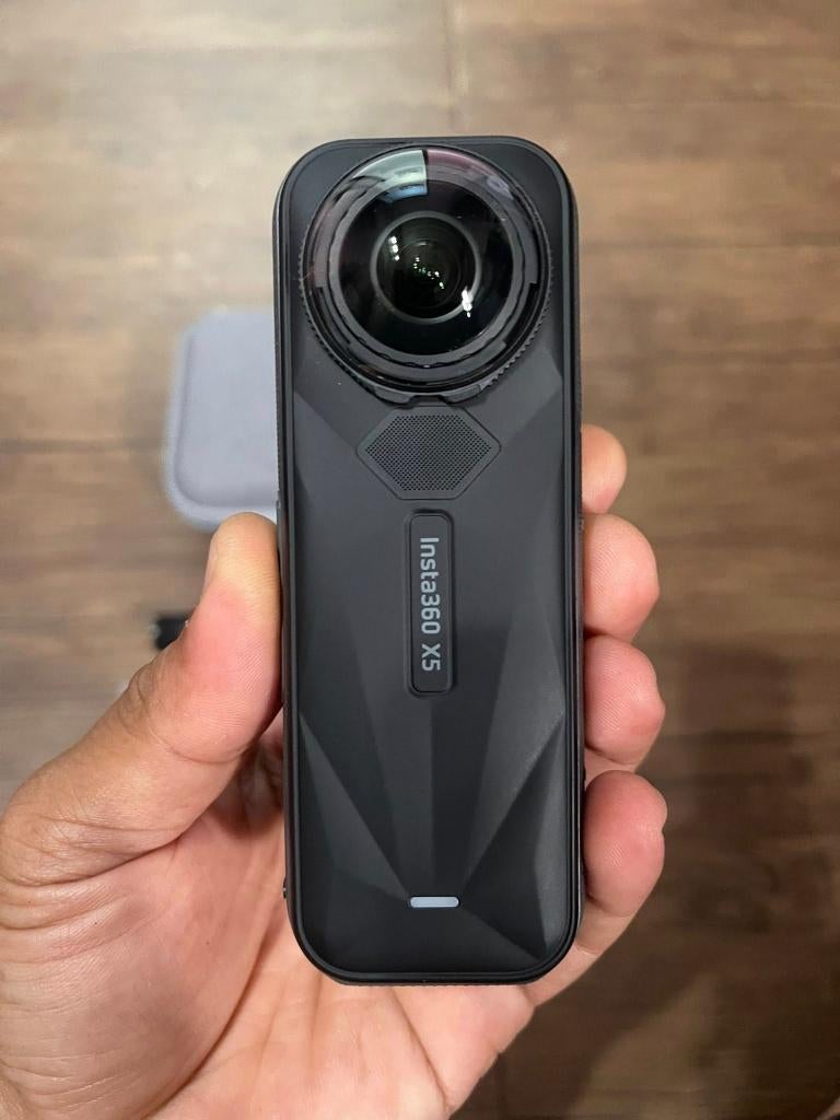Insta360 X5 360 camera + 3 batterijen, Ophalen of Verzenden, Zo goed als nieuw, Overige merken