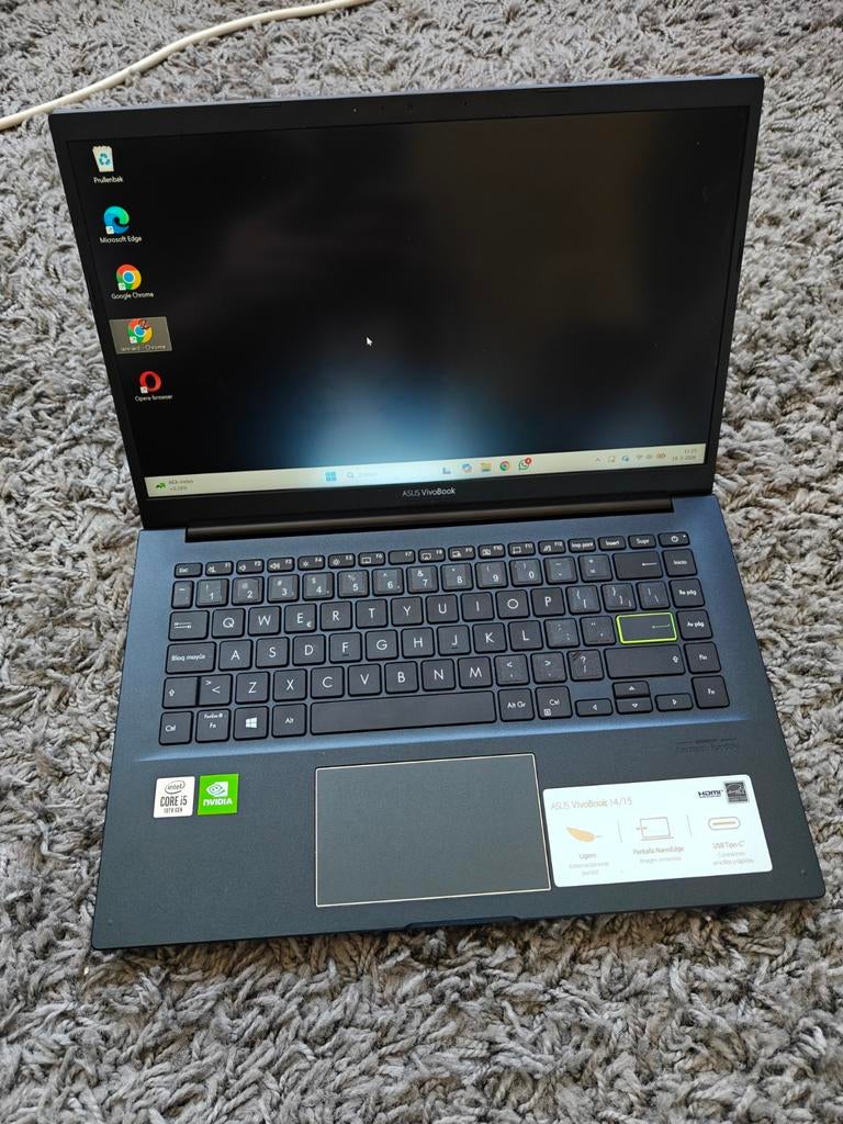 ASUS Vivobook - zo goed als nieuw, Computers en Software, Windows Laptops, Ophalen of Verzenden, Zo goed als nieuw, 2 tot 3 Ghz