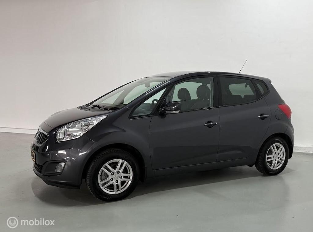 Kia Venga 1.4 CVVT ExecutiveLine | NAVI | ACHTERUITCAMERA, Voorwielaandrijving, Euro 5, Gebruikt, 4 cilinders