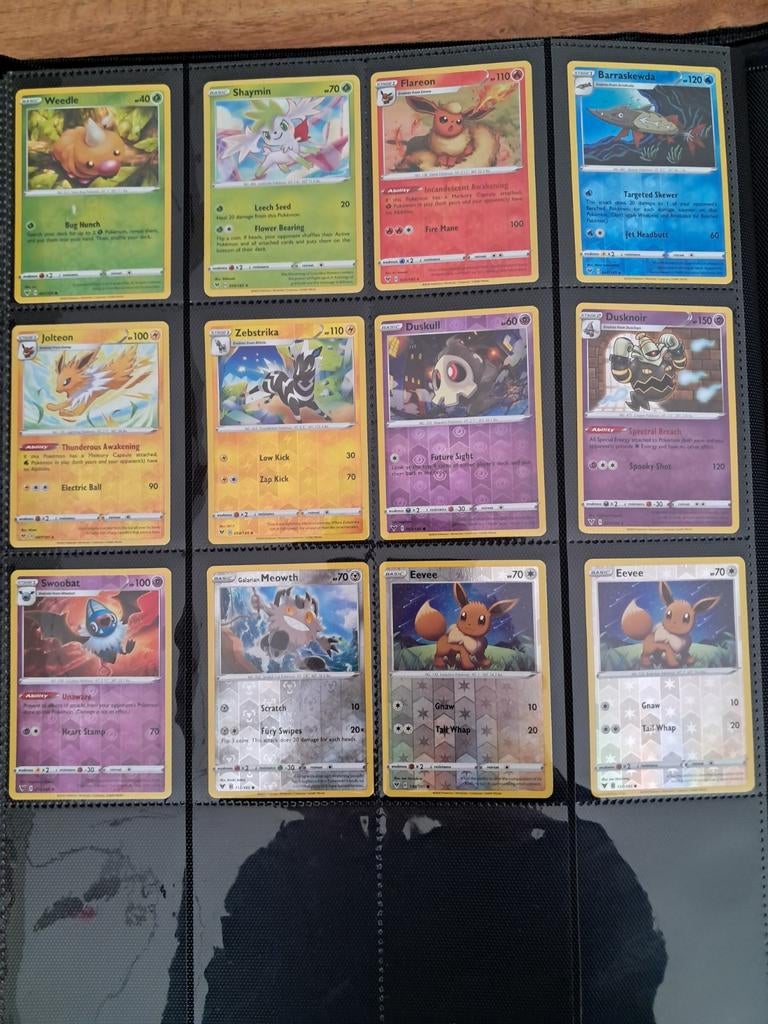 Pokémon Vivid Voltage reverse holo/holo kaarten, Ophalen of Verzenden, Zo goed als nieuw, Meerdere kaarten