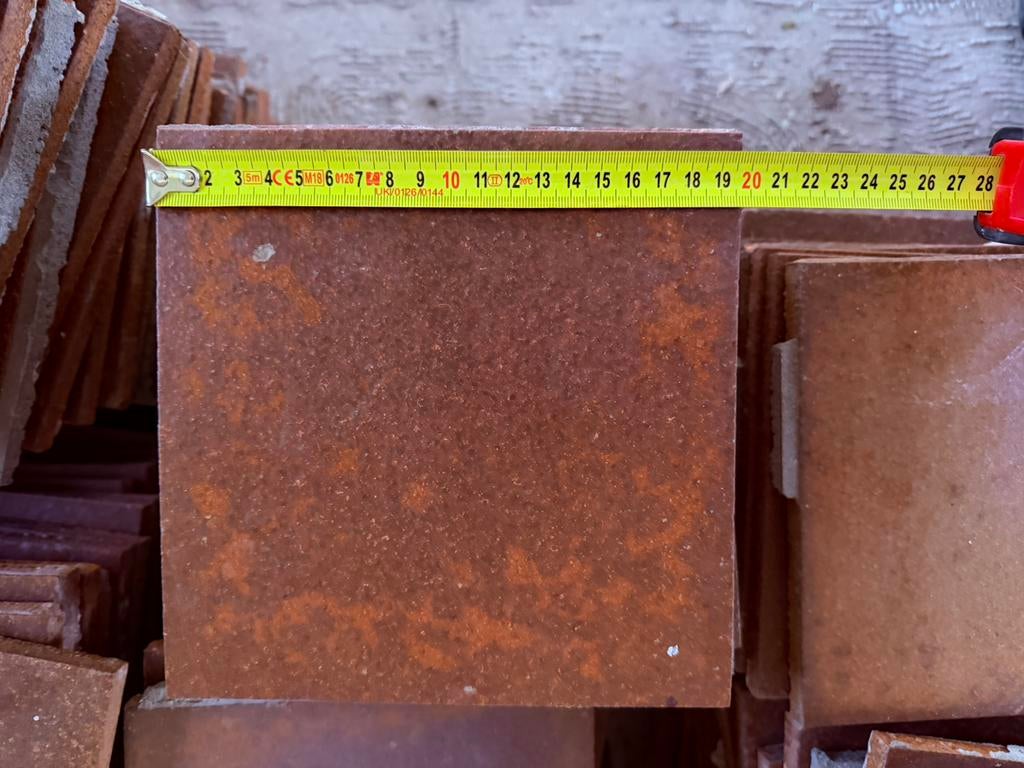 Oude terracotta plavuizen / estrikken 19,5x19,5 cm, Doe-het-zelf en Verbouw, Metalen, Ophalen, Gebruikt