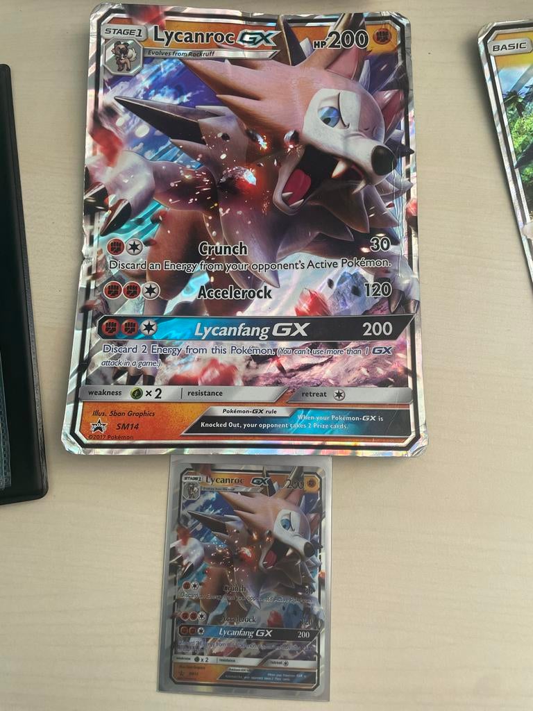 Lycanroc GX Pokémon kaart, Hobby en Vrije tijd, Verzamelkaartspellen | Pokémon, Ophalen of Verzenden, Gebruikt, Meerdere kaarten