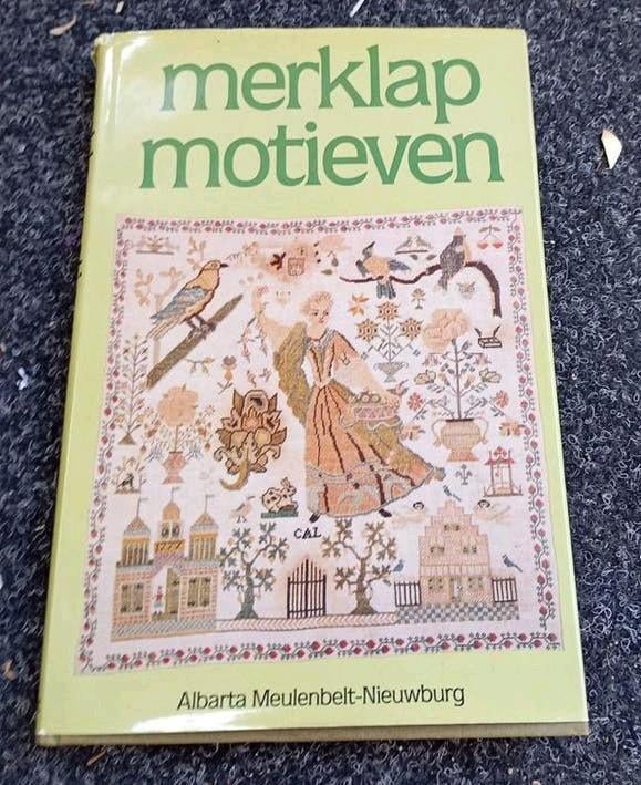 Boek merklap motieven, Ophalen of Verzenden