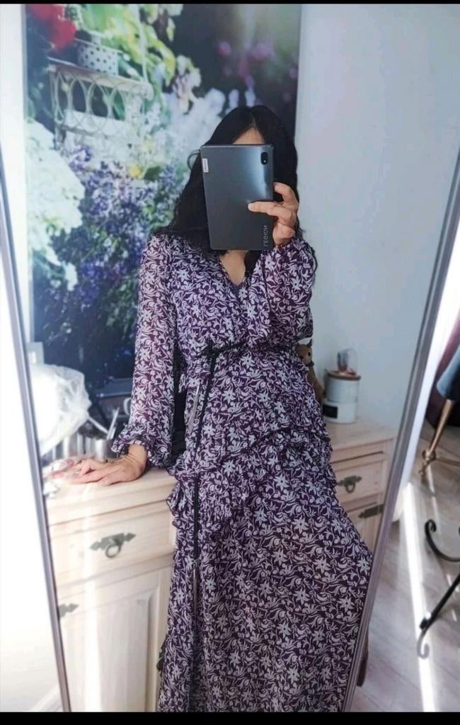 Maje Paarse jurk met bloemenprint en ruches, Kleding | Dames, Paars, Nieuw, Ophalen of Verzenden, Maje