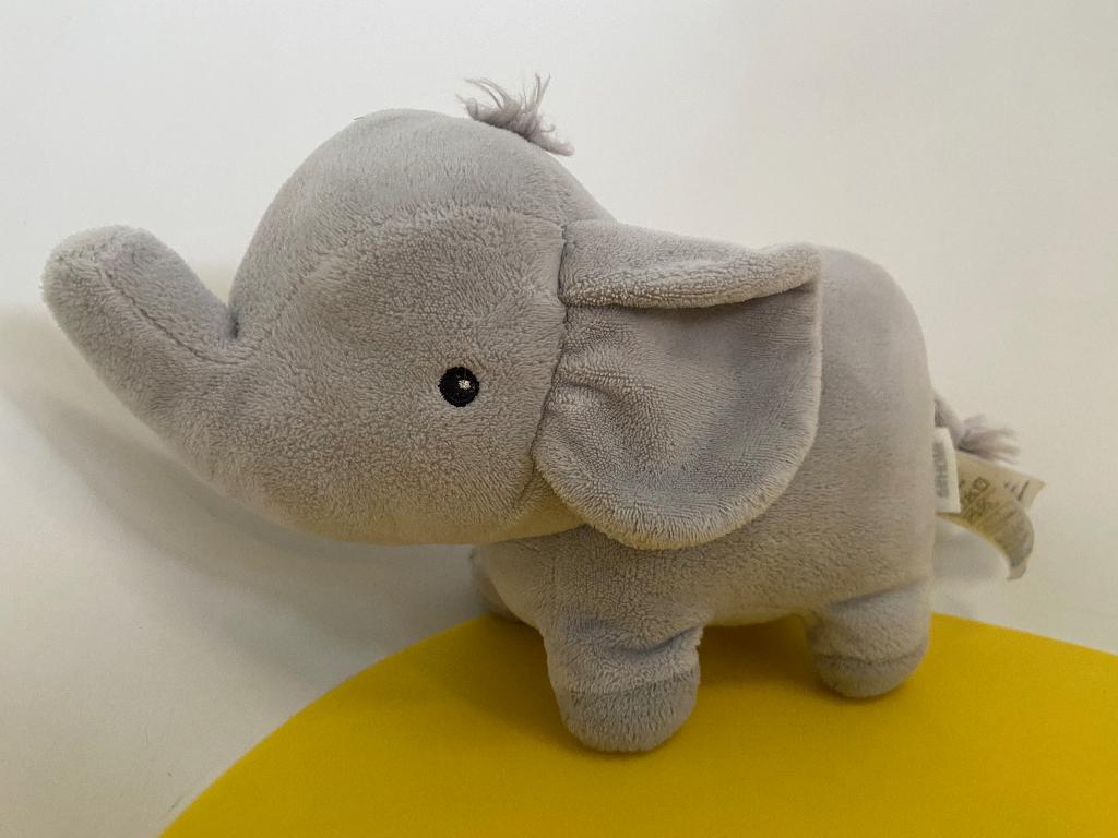 883 H&M olifant olifantje grijs, Ophalen of Verzenden, Olifant