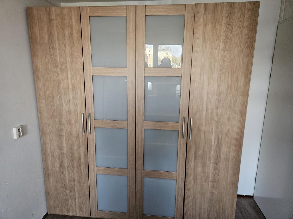 Ikea Kledingkast bruin, Ophalen, Gebruikt, Teakhout, 150 tot 200 cm