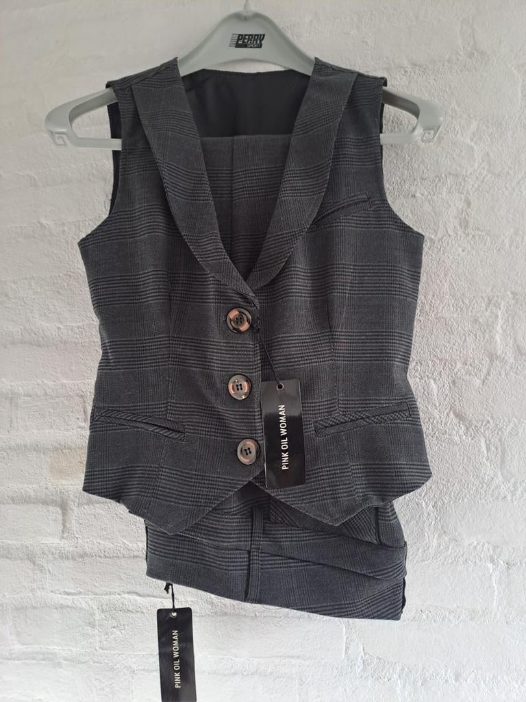 LEUK 2 DELIG PAK, Kleding | Dames, Kostuum of Pak, Ophalen of Verzenden, Zo goed als nieuw, Pink OIl Woman