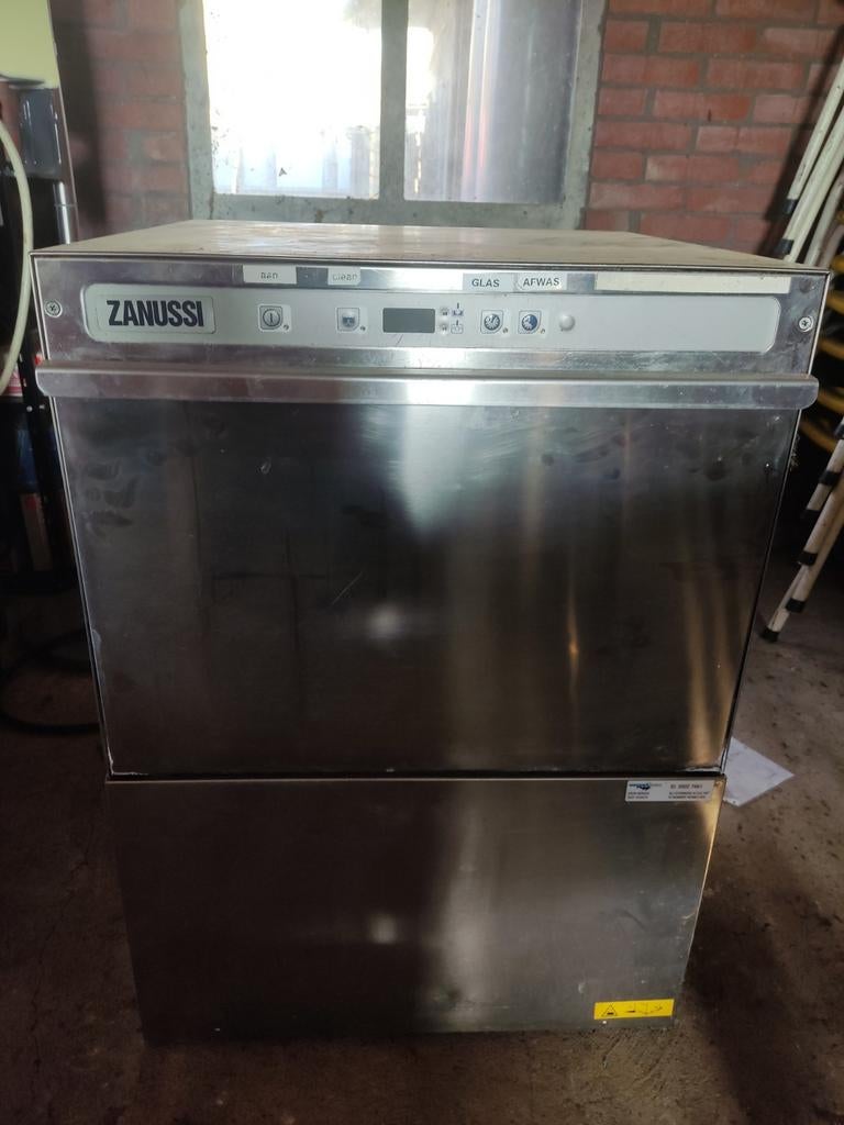 Zanussi Horeca Vaatwasser - Professionele Vaatwasmachine, Gebruikt, 60 cm of meer, Ophalen of Verzenden, Vrijstaand