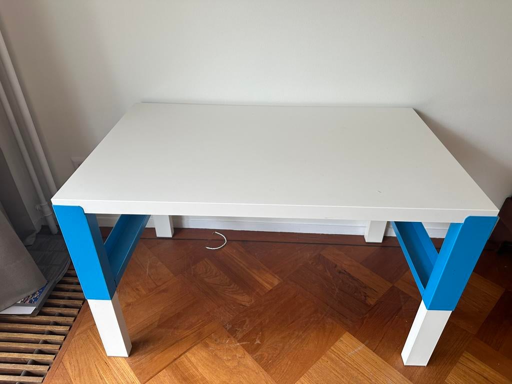 Verstelbare kinder tafel, Ophalen, Zo goed als nieuw, Stoel(en)