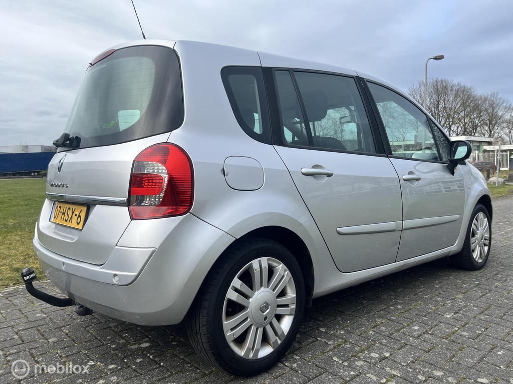 Renault Modus 1.2 TCE Dynamique / Airco / Cruise / NAP / APK, Voorwielaandrijving, Gebruikt, 4 cilinders, 49 €/maand