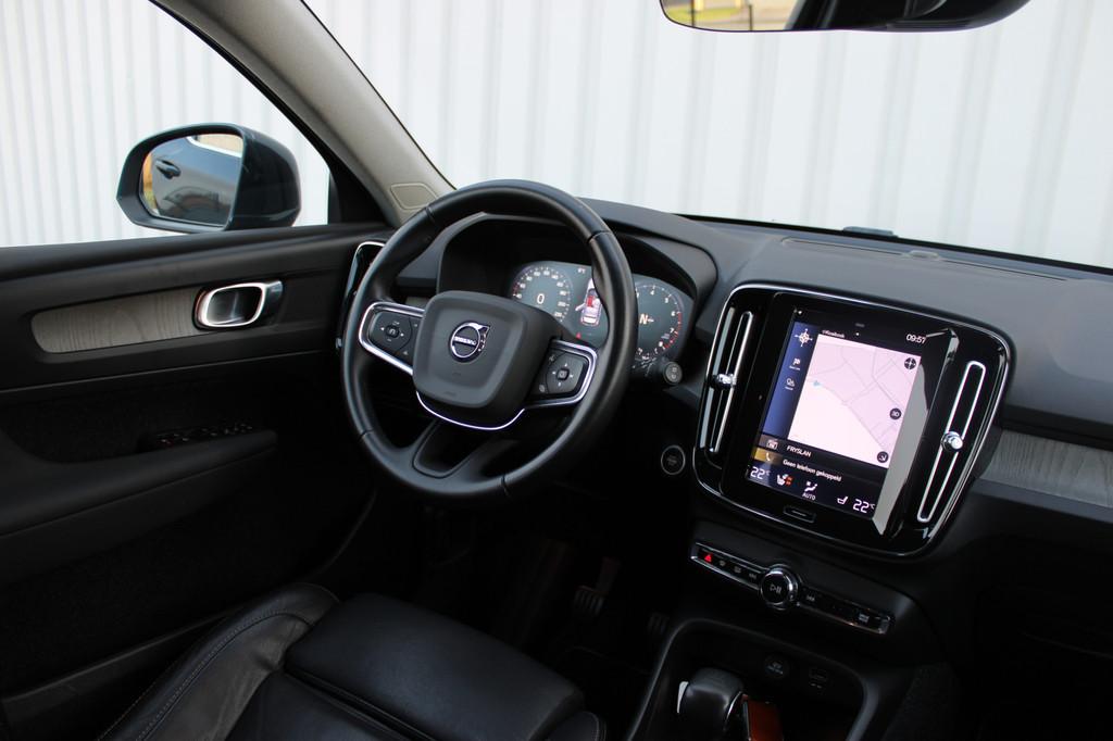 Volvo XC40 1.5 T3 Inscription | Incl. 12 maanden garantie |, Auto's, 12 maanden, Gebruikt, Blauw, Bedrijf