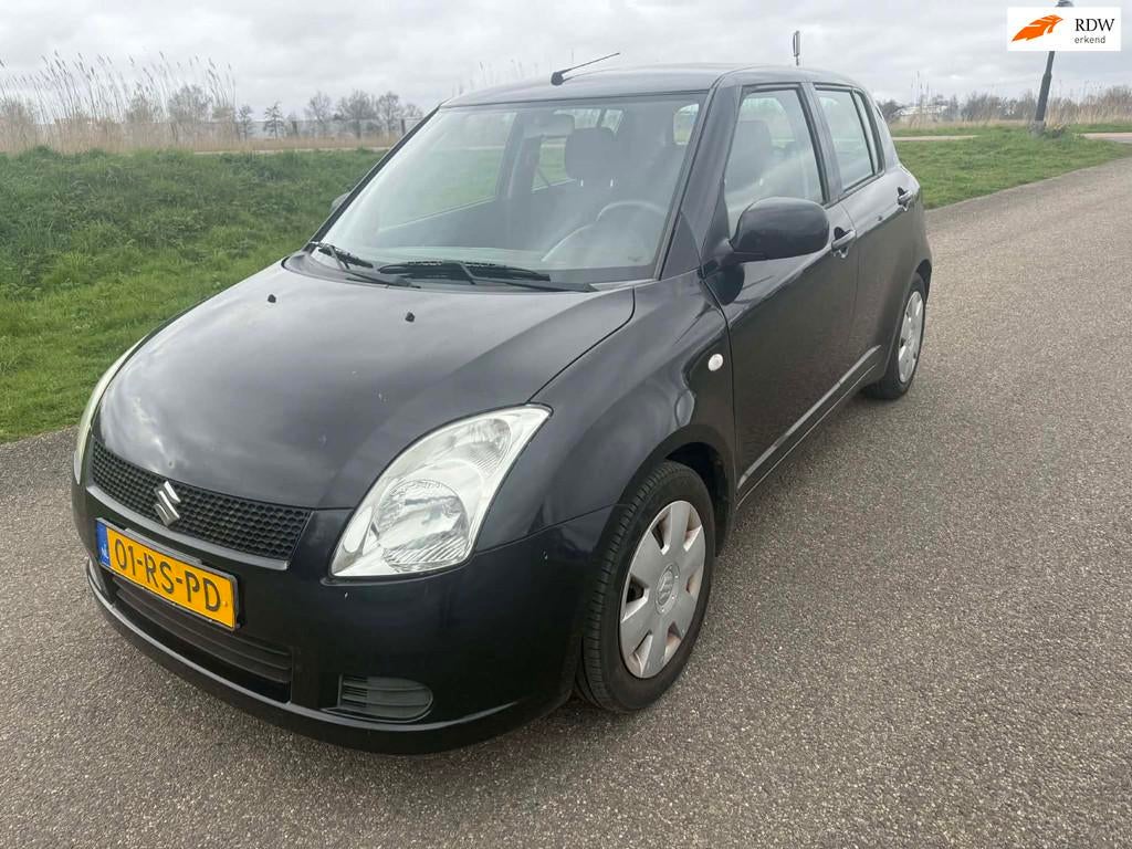 Suzuki Swift 1.3 GLS airco-nw apk-garantie!, Voorwielaandrijving, Emergency brake assist, 965 kg, 400 kg
