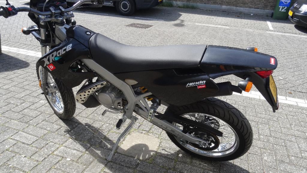 Derby senda Als Nieuw !!! Bieden, Fietsen en Brommers, Brommers | Derbi, Zo goed als nieuw, Maximaal 45 km/u, Ophalen of Verzenden