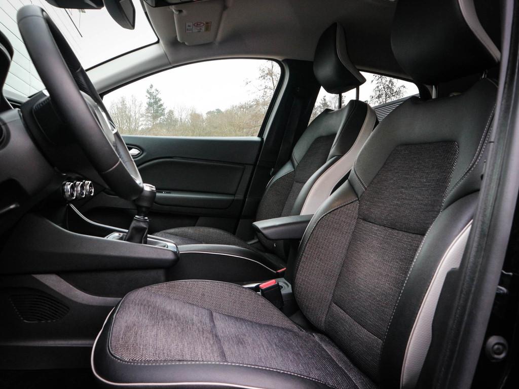 Renault Captur 1.0 TCe 100 Intens | Clima | Cruise | Navi |, Voorwielaandrijving, Gebruikt, Euro 6, 1165 kg