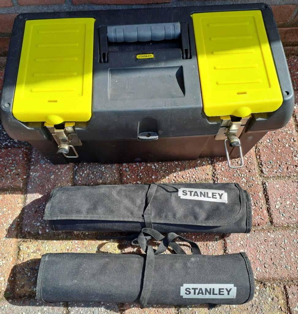 Stanley gereedschapskist met 2 gereedschapsroltassen, Ophalen of Verzenden, Gebruikt