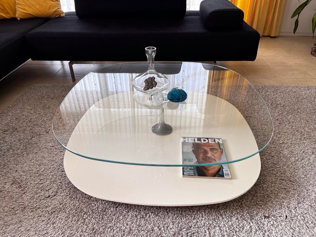 Moderne salontafel met glazen blad, Huis en Inrichting, Tafels | Salontafels, Ophalen, 100 tot 150 cm, Vierkant, Minder dan 50 cm