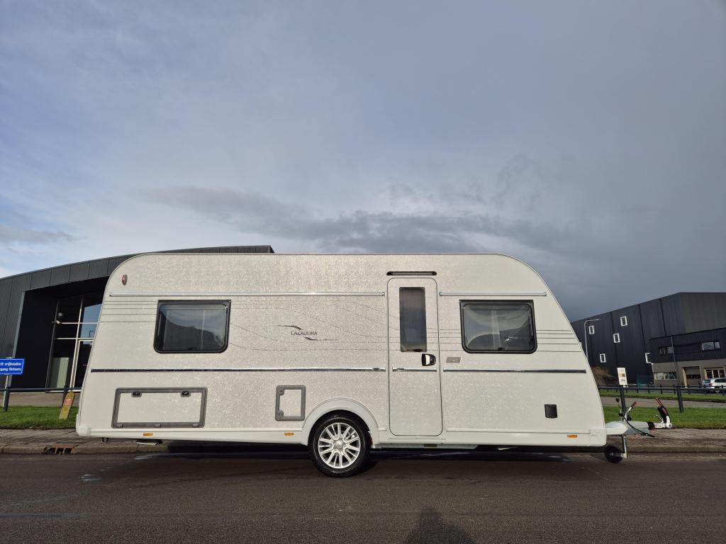 Tabbert Cazadora 495 HE, Standaardzit, Tabbert, Bedrijf, Tot en met 3