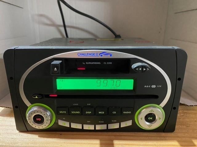 Autoradio Grundig CL200, Ophalen of Verzenden, Zo goed als nieuw
