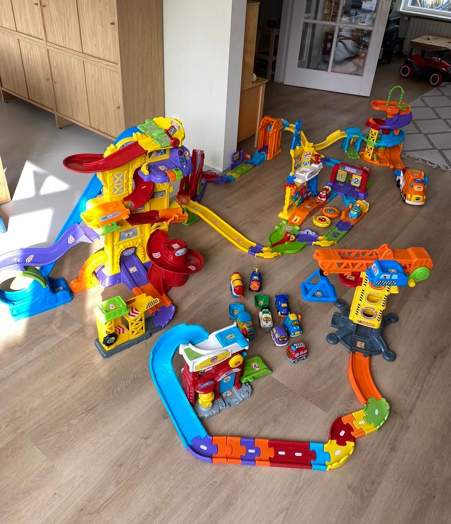Enorm grote set vtech toet toet!, Kinderen en Baby's, Speelgoed | Vtech, Ophalen, Gebruikt, 2 tot 4 jaar
