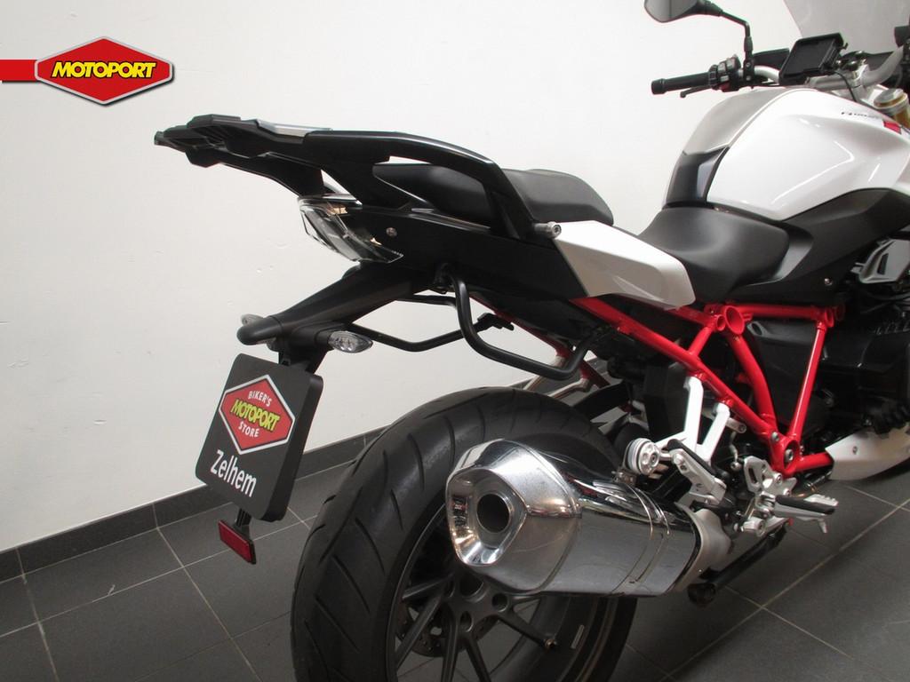 BMW R 1200 R (bj 2016) - foto 2