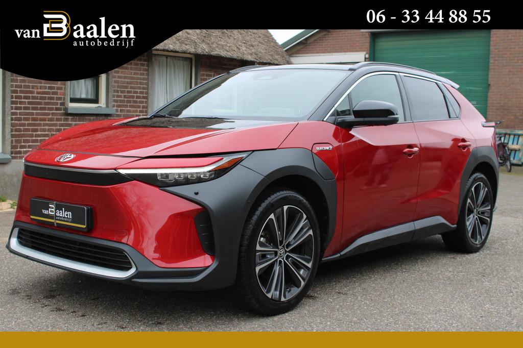 Toyota Bz4x Premium 4WD 71 kWh LEER NAVI PANO SOh 97.6%, Automaat, Gebruikt, 33 min, Leder