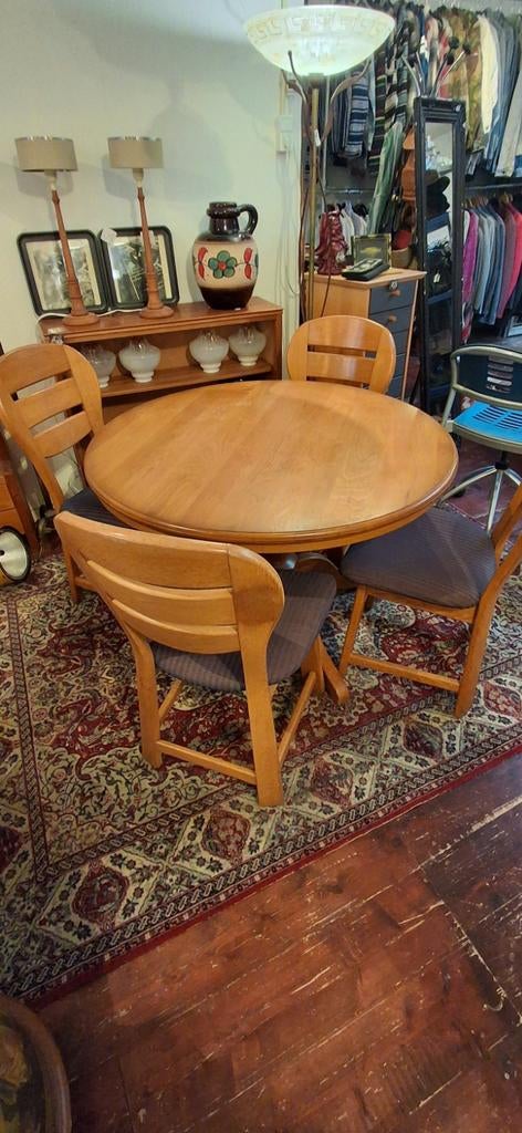 Mooie eettafelset met 4 stoelen, Ophalen