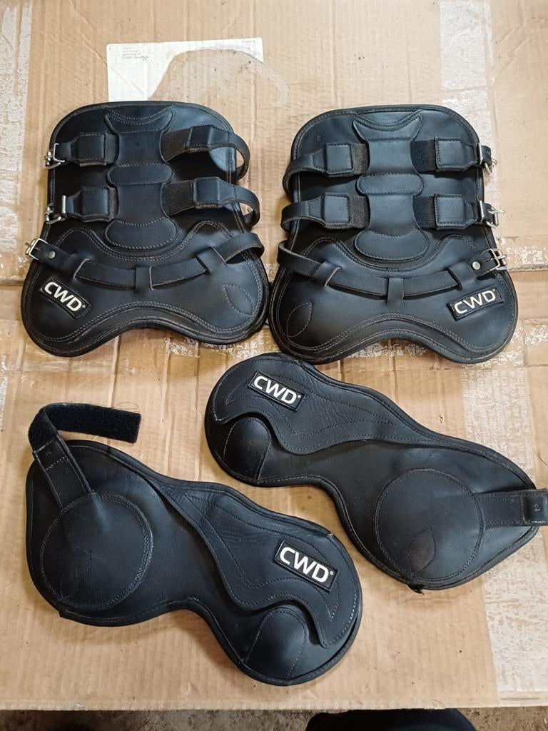 Cwd peesbeschermers set, Dieren en Toebehoren, Ophalen of Verzenden, Zo goed als nieuw