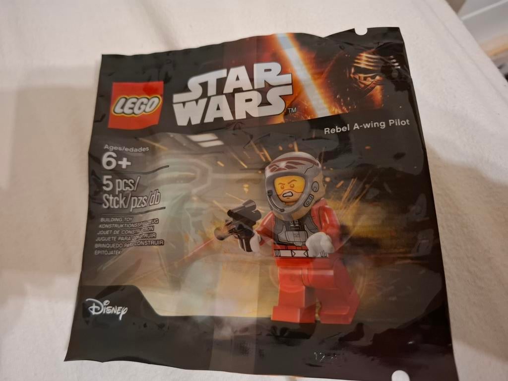Star Wars Lego Minifig Rebel A- wing pilot, Ophalen of Verzenden, Nieuw