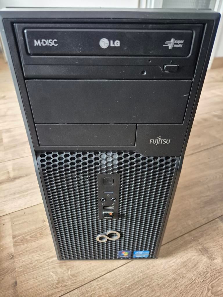 Fujitsu Esprimo P400 Desktop PC - Windows 7 Pro, Ophalen, Gebruikt, HDD, Minder dan 4 GB