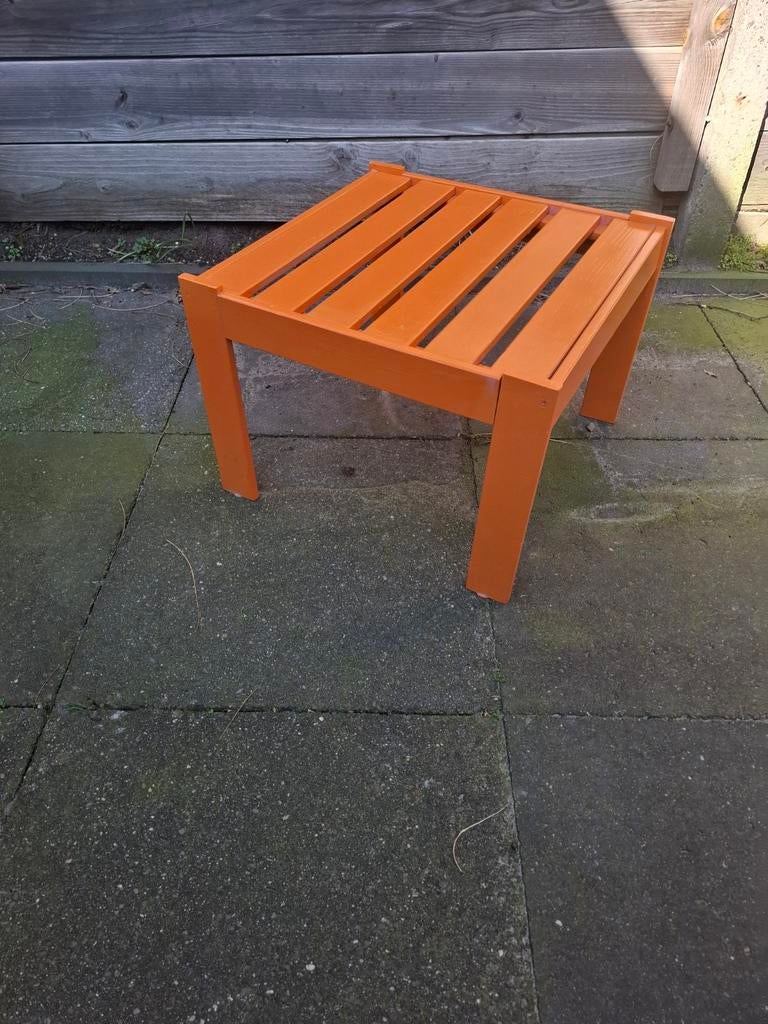 Retro design bijzet tafel /  salontafel  oranje, Ophalen