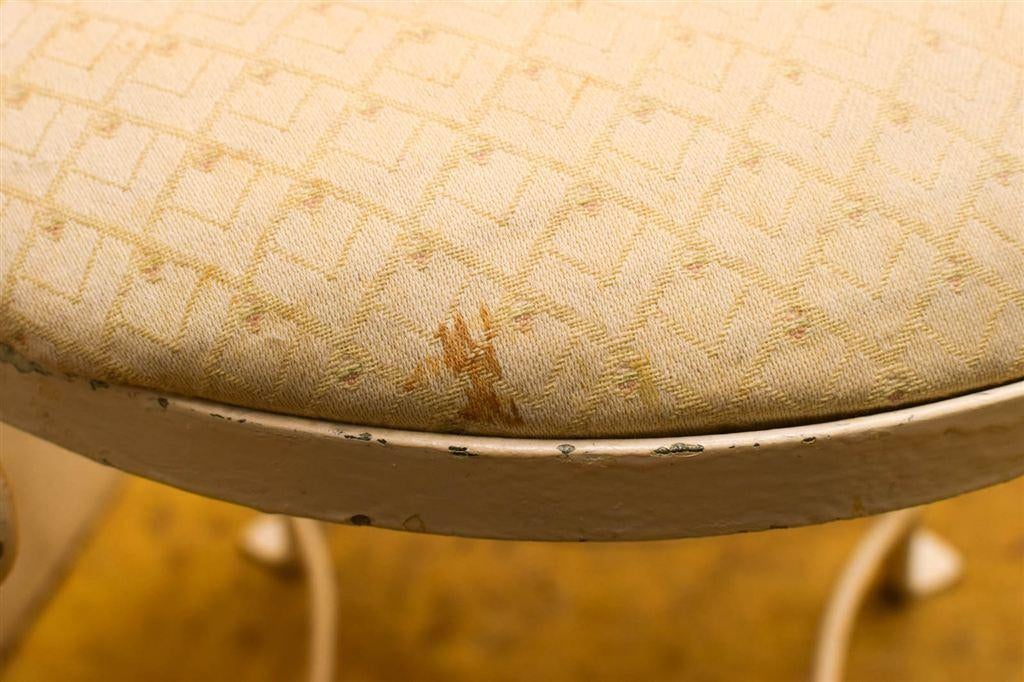 Metalen kruk 49169, Ophalen of Verzenden, Gebruikt, Hout