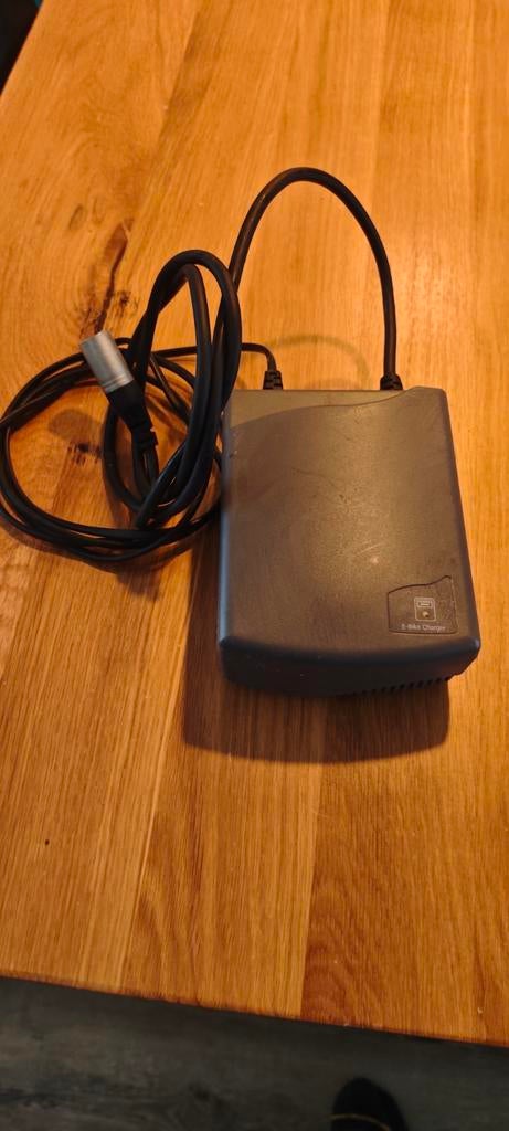 Koga Miyata Lader 34V 3,4A E-bike Oplader 3-pins, Ophalen of Verzenden