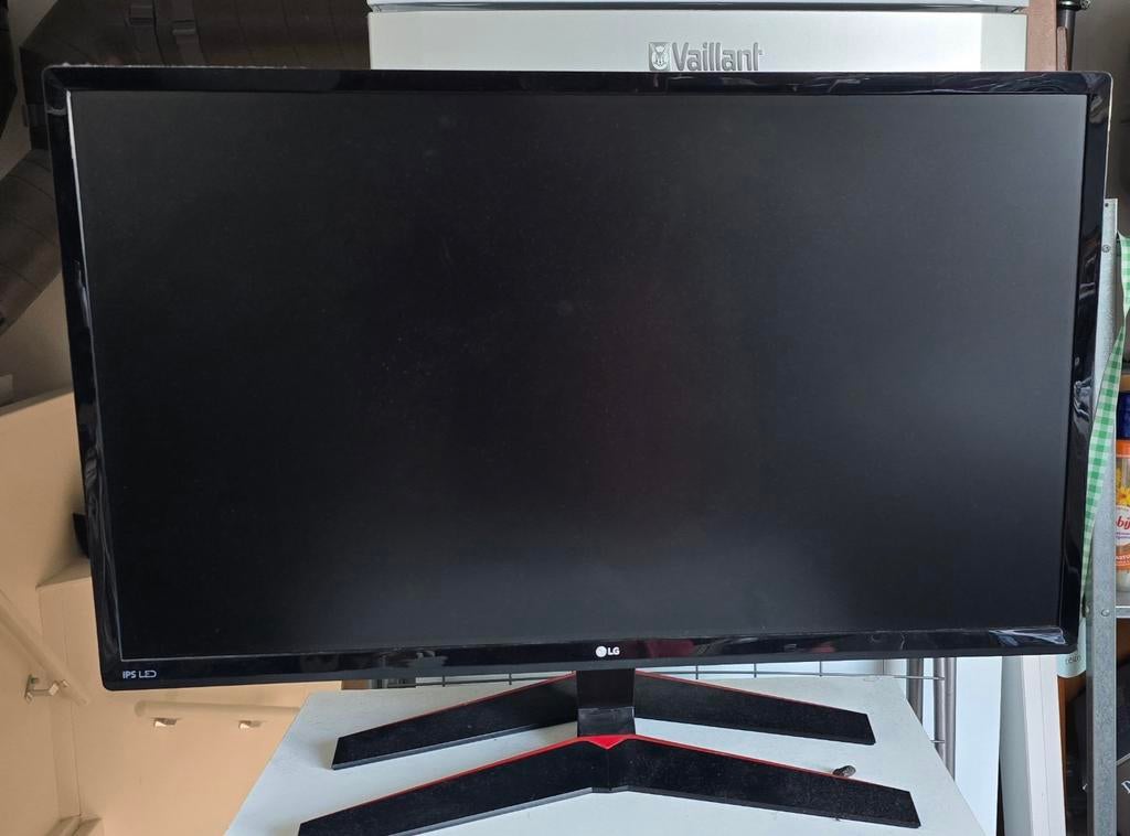 2x LG 27MP59G-P Gaming monitor, Computers en Software, Monitoren, IPS, Kantelbaar, Full HD, Zo goed als nieuw