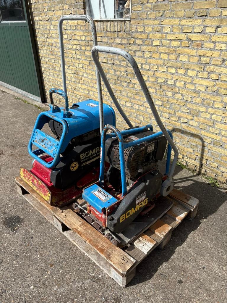 2x bomag trilplaat opknappers Hatz diesel, Tuin en Terras, Hand-tuingereedschap, Gebruikt, Overige soorten, Ophalen of Verzenden