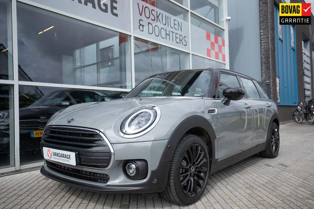 Mini Mini Clubman 1.5 Cooper Knightsbridge | Panoramadak | L, 12 maanden, 136 pk, Gebruikt, Lichtsensor