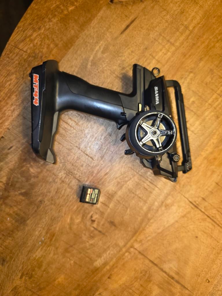Sanwa MT-44 met ontvanger en zender lipo, Ophalen of Verzenden, Gebruikt