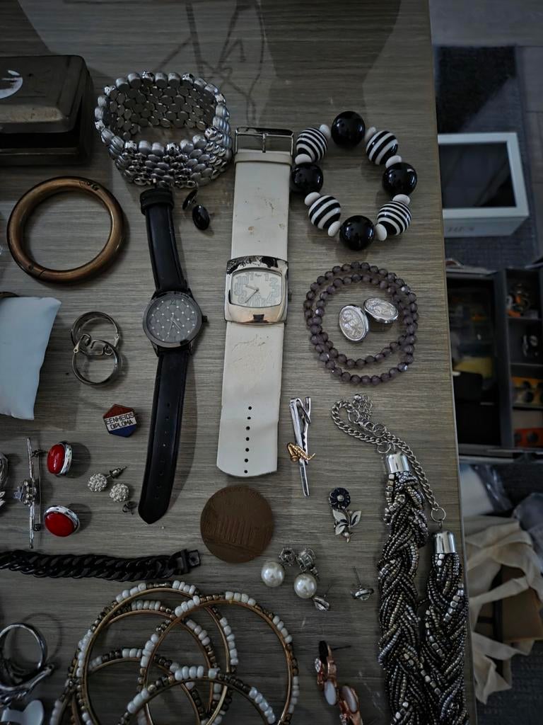 Diverse horloges en sieraden, Ophalen of Verzenden