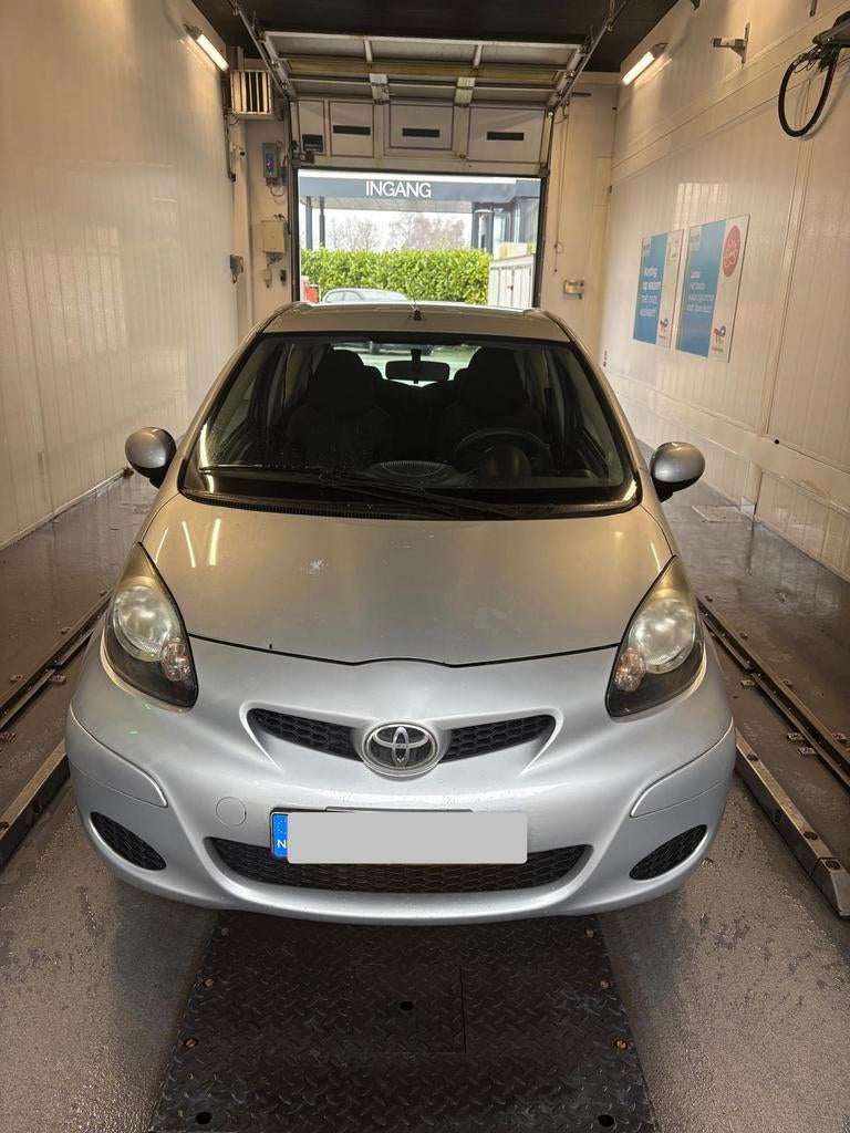 Toyota aygo, Auto's, Stof, Euro 6, Overige carrosserieën, Handgeschakeld