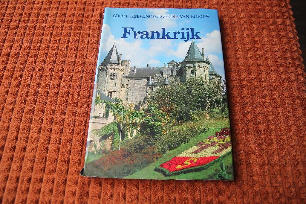 Grote reisencyclopedie van Europa Frankrijk, Europa, Ophalen of Verzenden, Reisgids of -boek, Gelezen