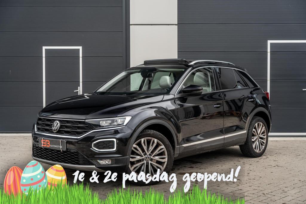 Volkswagen T-Roc 1.5 TSI Sport Leder|Camera|Carplay|Pano|VOL, 1498 cc, 4 cilinders, 150 pk, Leder