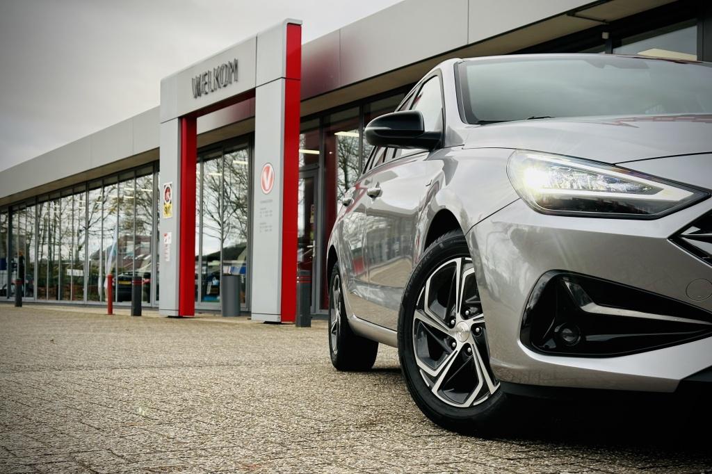 Hyundai i30 1.0 T-GDi MHEV Comfort Smart Hybrid | CAMERA | C, 12 maanden, Stof, Gebruikt, Euro 6