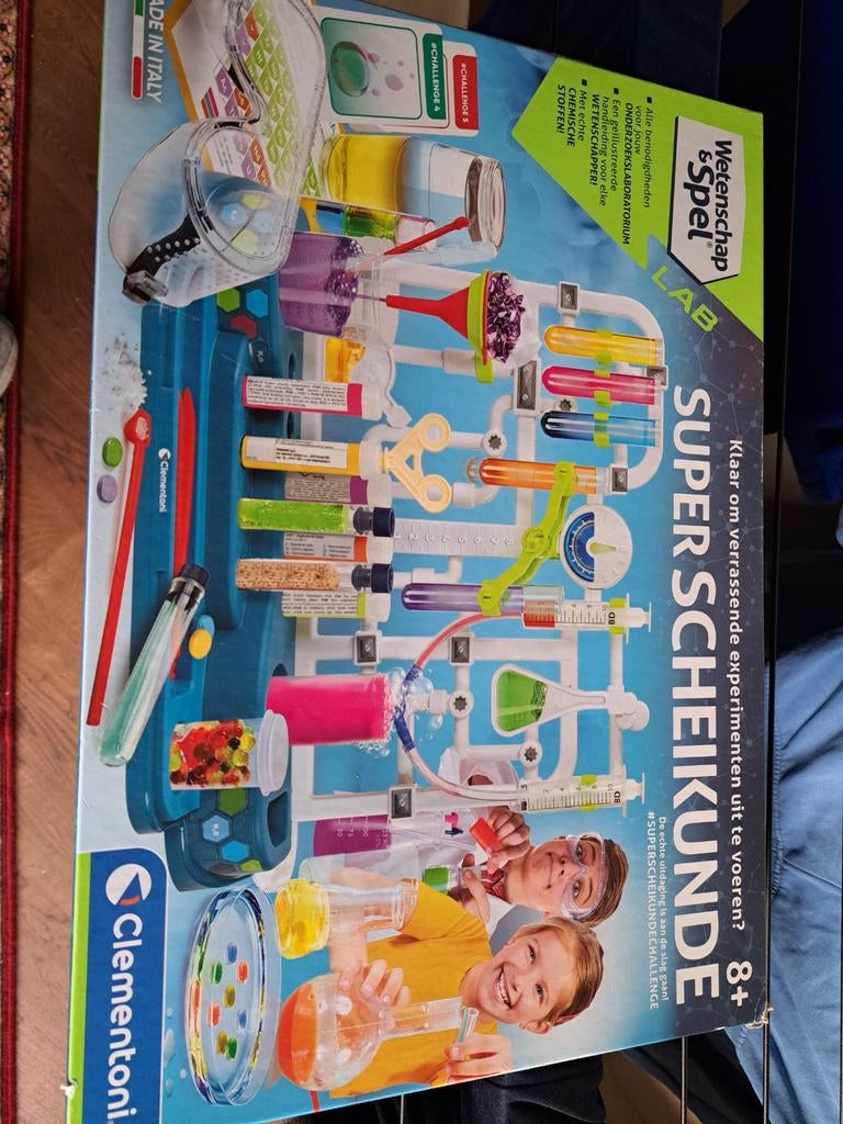 Clementoni Super Scheikunde Lab - Wetenschap & Spel, Ophalen of Verzenden, Gebruikt, Ontdekken